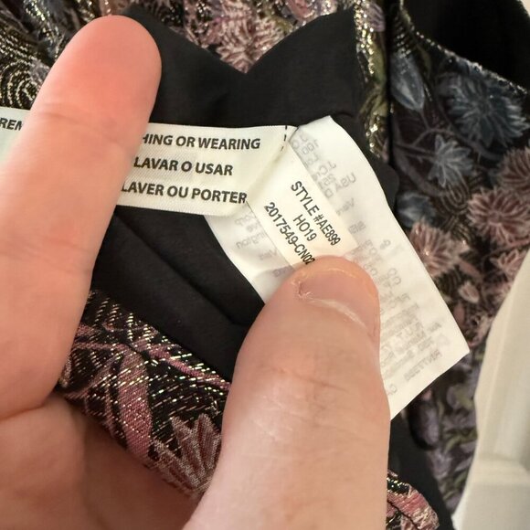 J.Crew Collection Metallic Floral Tie-Back Sleeveless Blouse – Size L - Picture 6 of 6